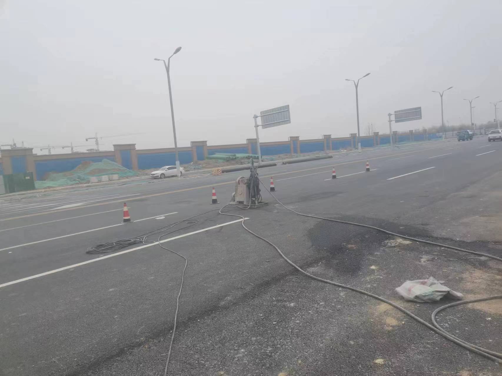 万江街道马路注浆